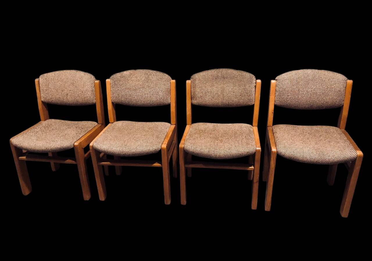 Series 6 elm chairs Maison Regain