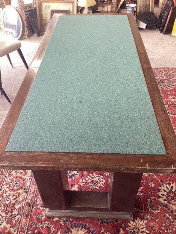 Table de jeu avec plateau en verre carte poker