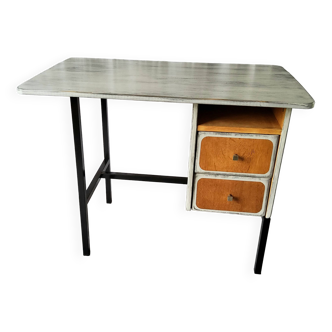 Weathered teen desk