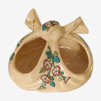 Faience servant, basket shape with polychrome floral motifs in relief, numbered