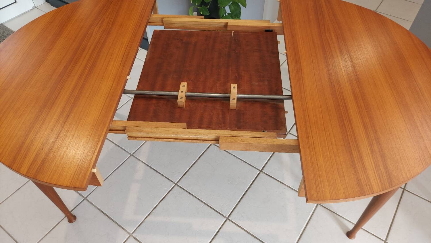 Scandinavian extendable table, vintage teak, 1970s