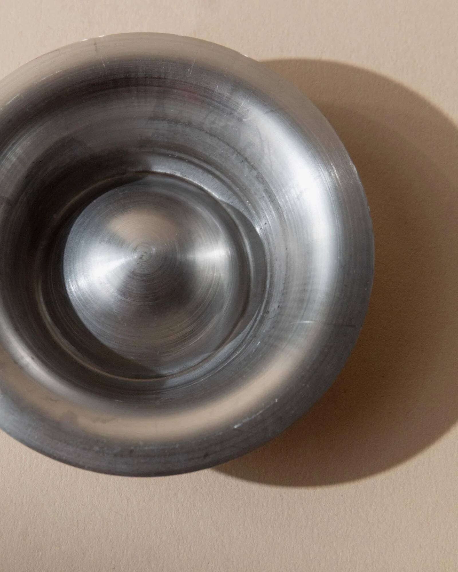 Lot of 9 vintage stainless steel egg cups from the 1970s, timeless minimalist design, dishwasher safe.