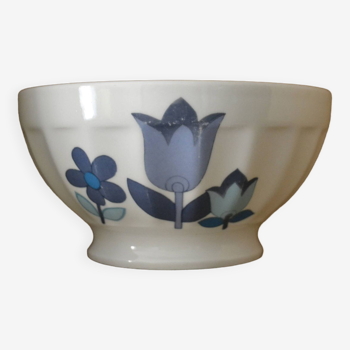 Blue flower bowl