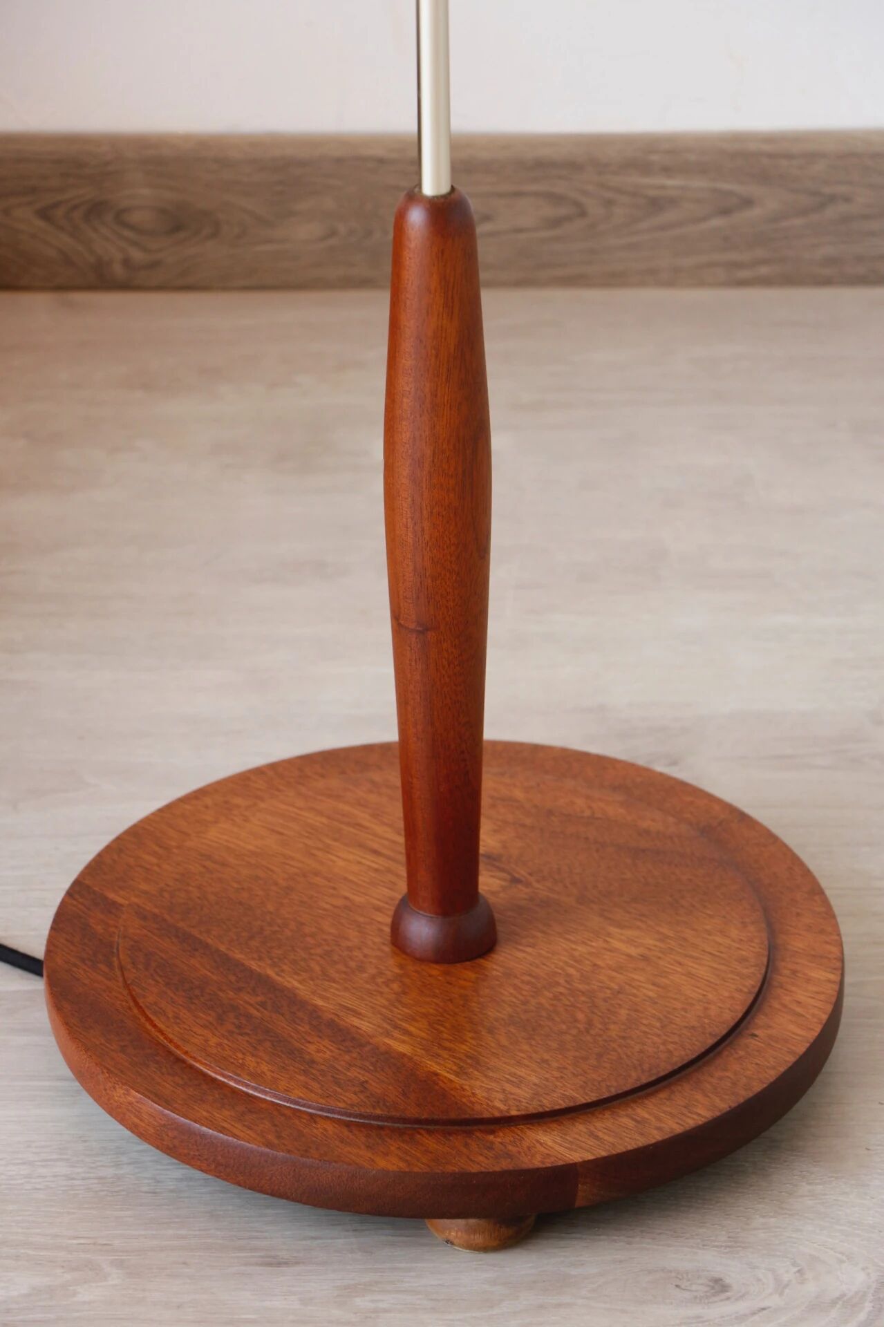 Vintage Scandinavian lamp in teak/chromed metal/cotton