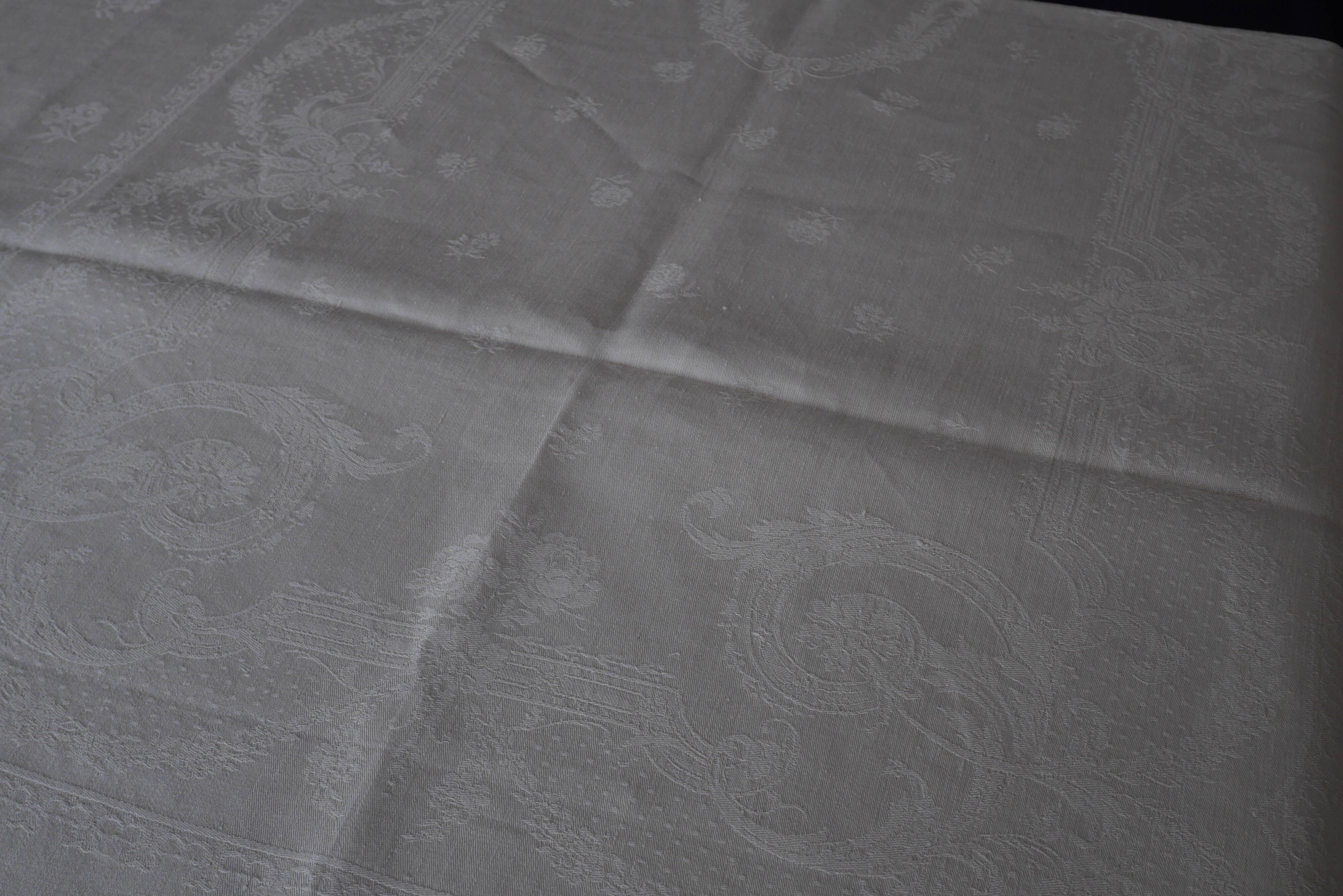 Damask tablecloth