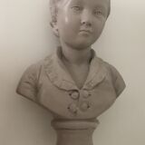 Cherub bust in platter