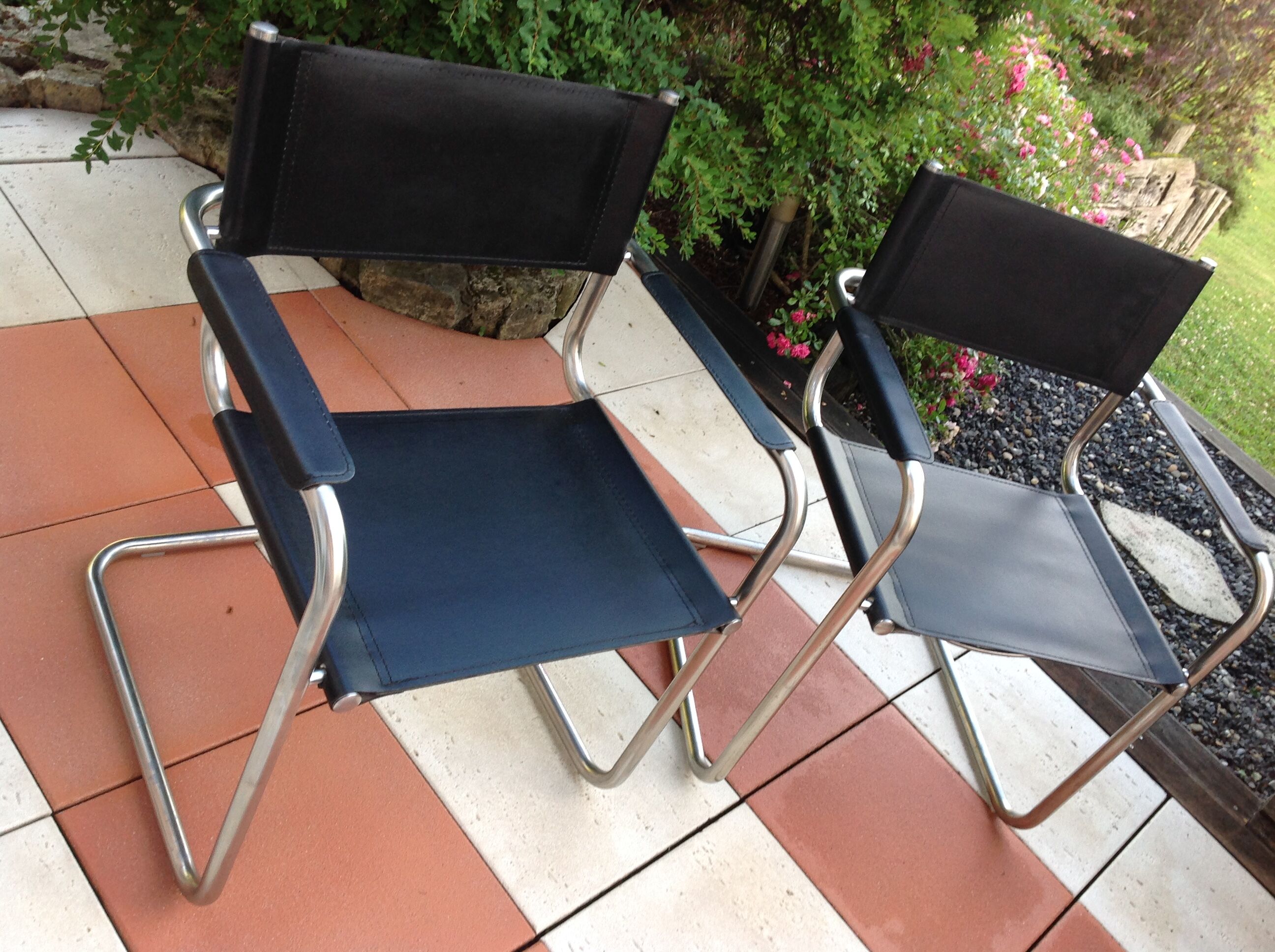 Pair of armchairs