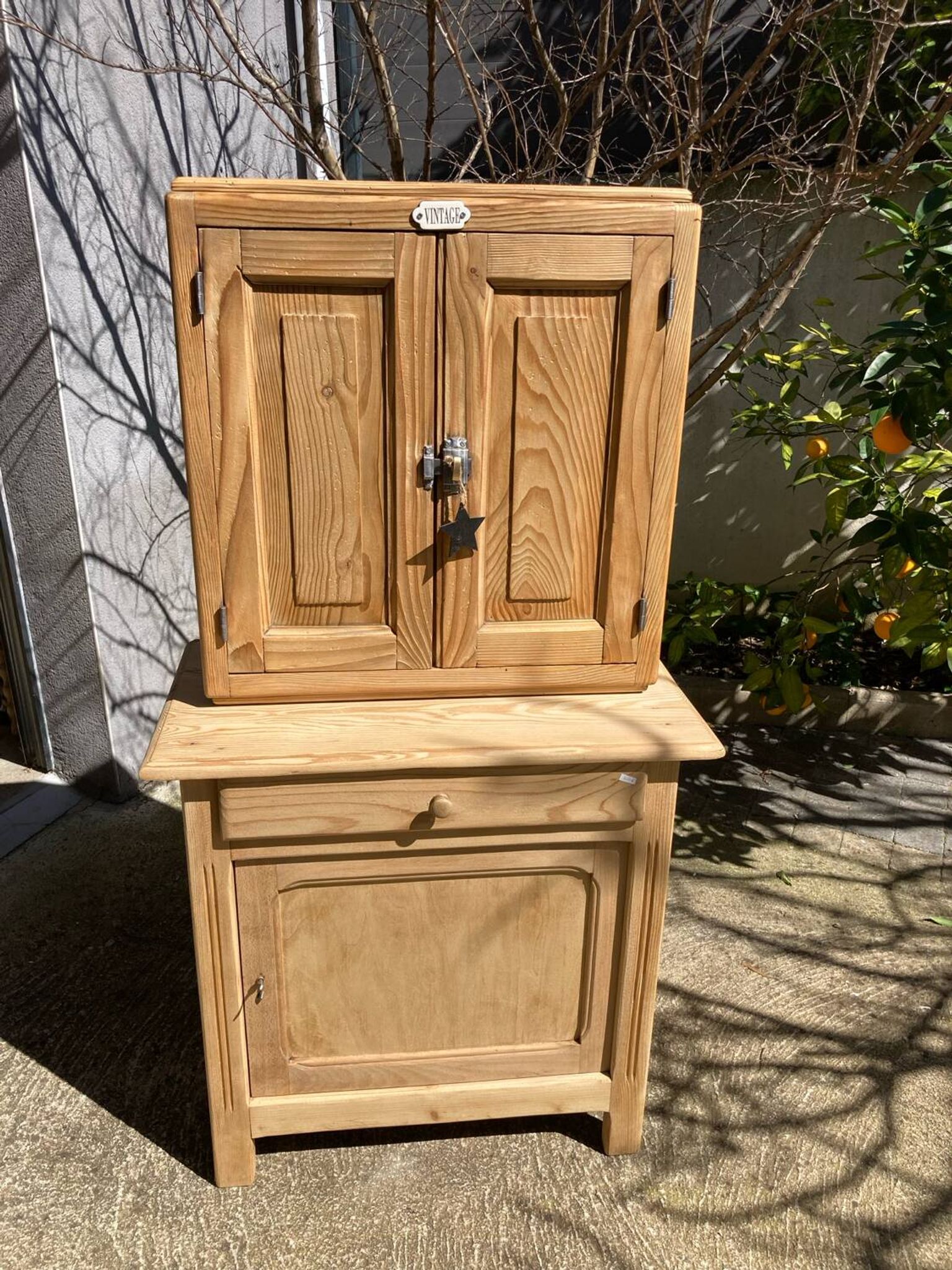 Compact Parisian buffet, 2 elements, pine/beech.