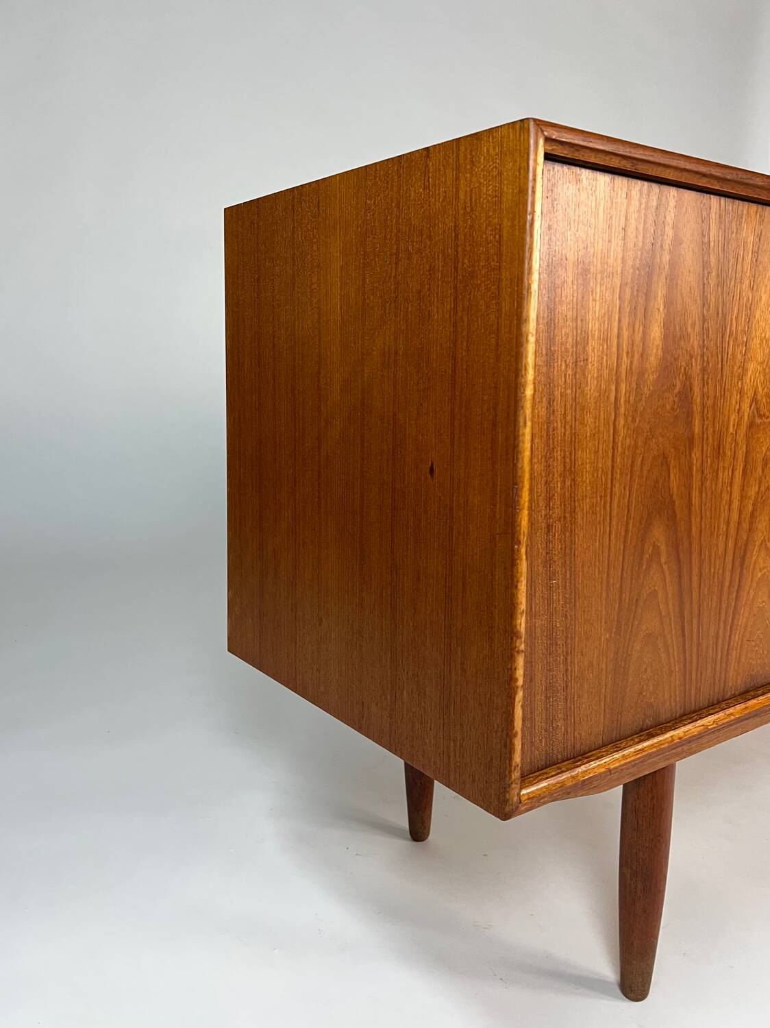 Buffet en teck Axel Christensen ACO design danois vintage des années 60