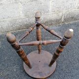 Tabouret tripode