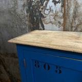 Buffet artisanal bleu roi