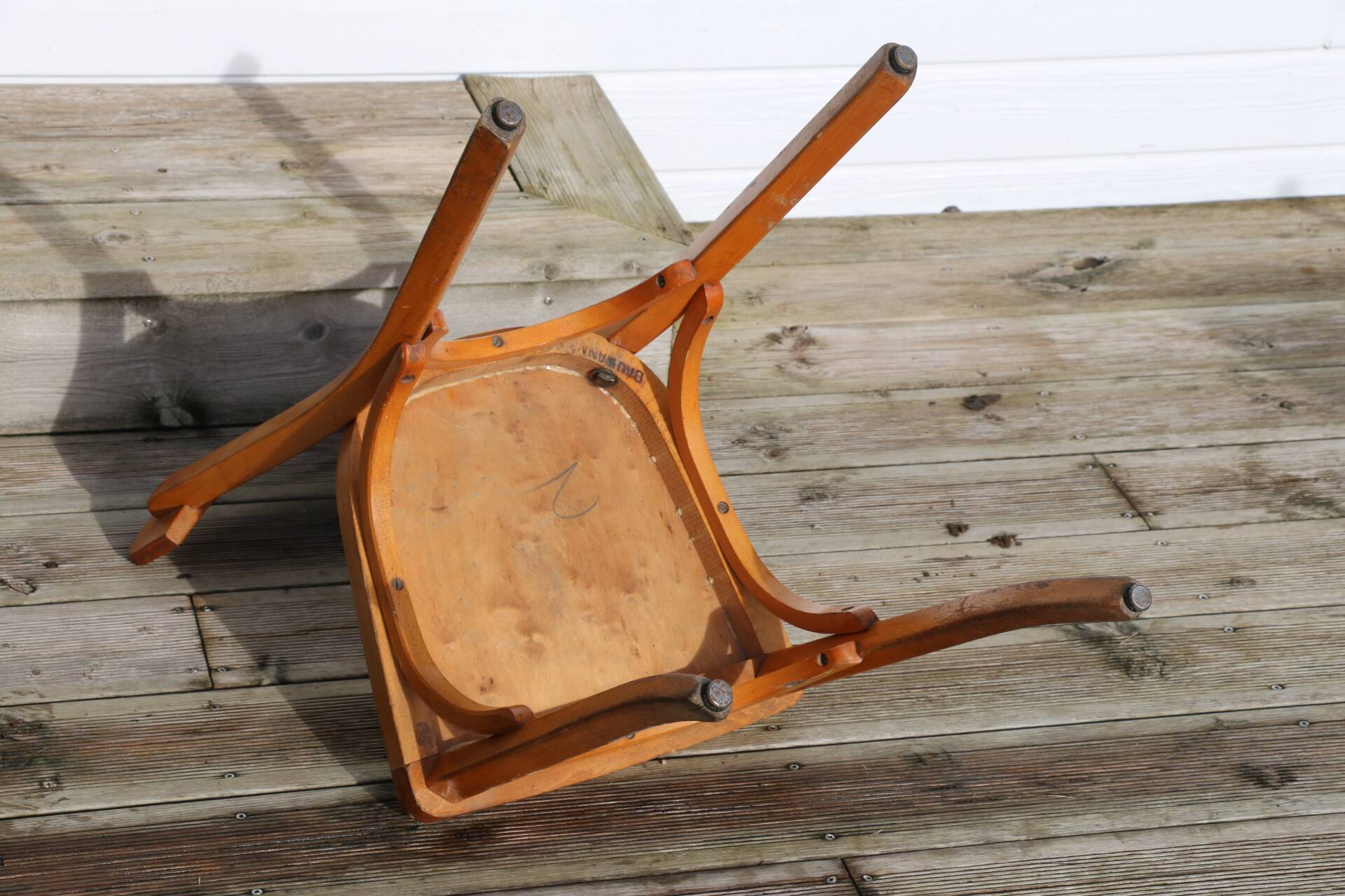 10 chaises BAUMANN N°29 hêtre clair