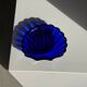 Coupelle coquille en verre bleu D10
