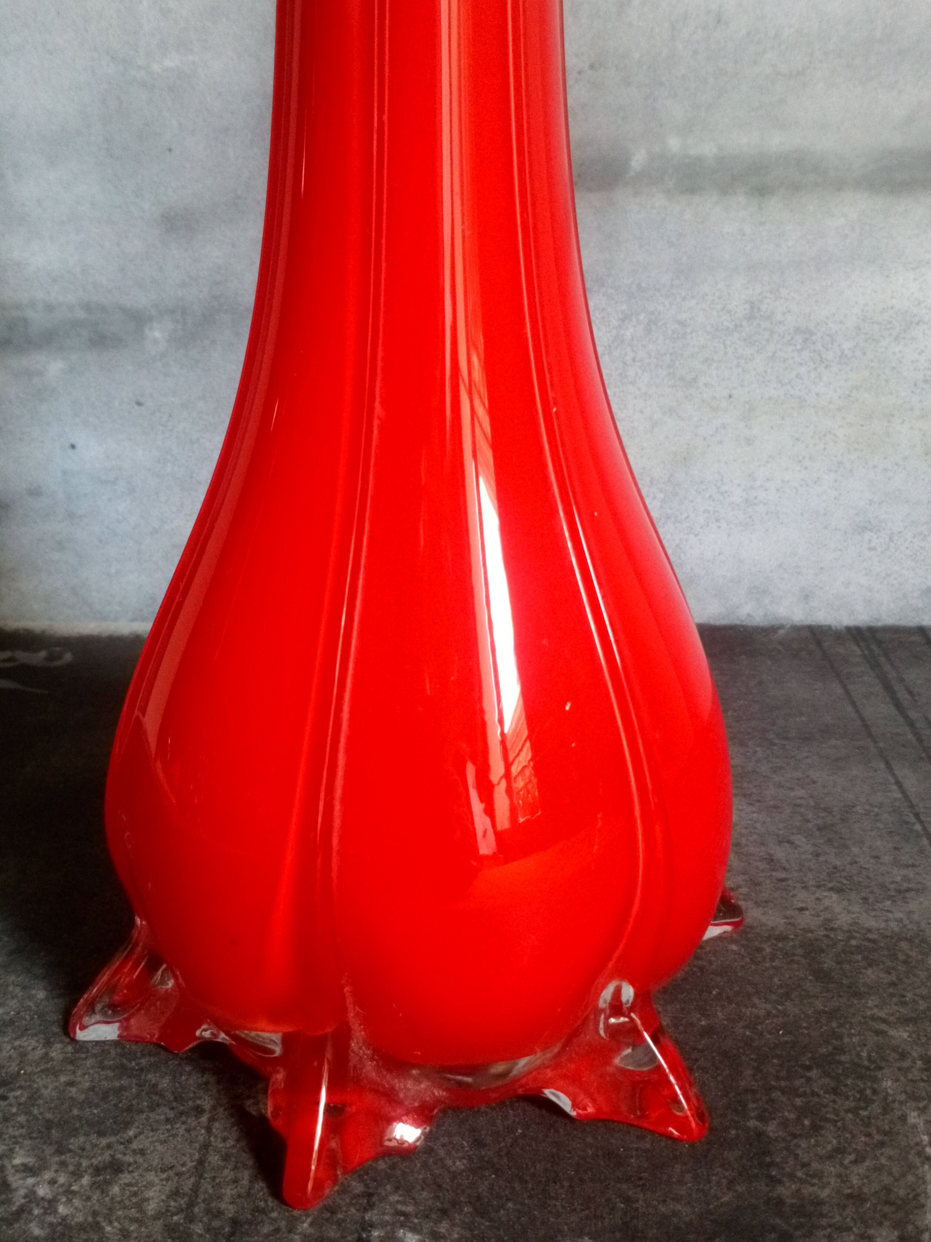 Soliflore stretched glass painted 60s