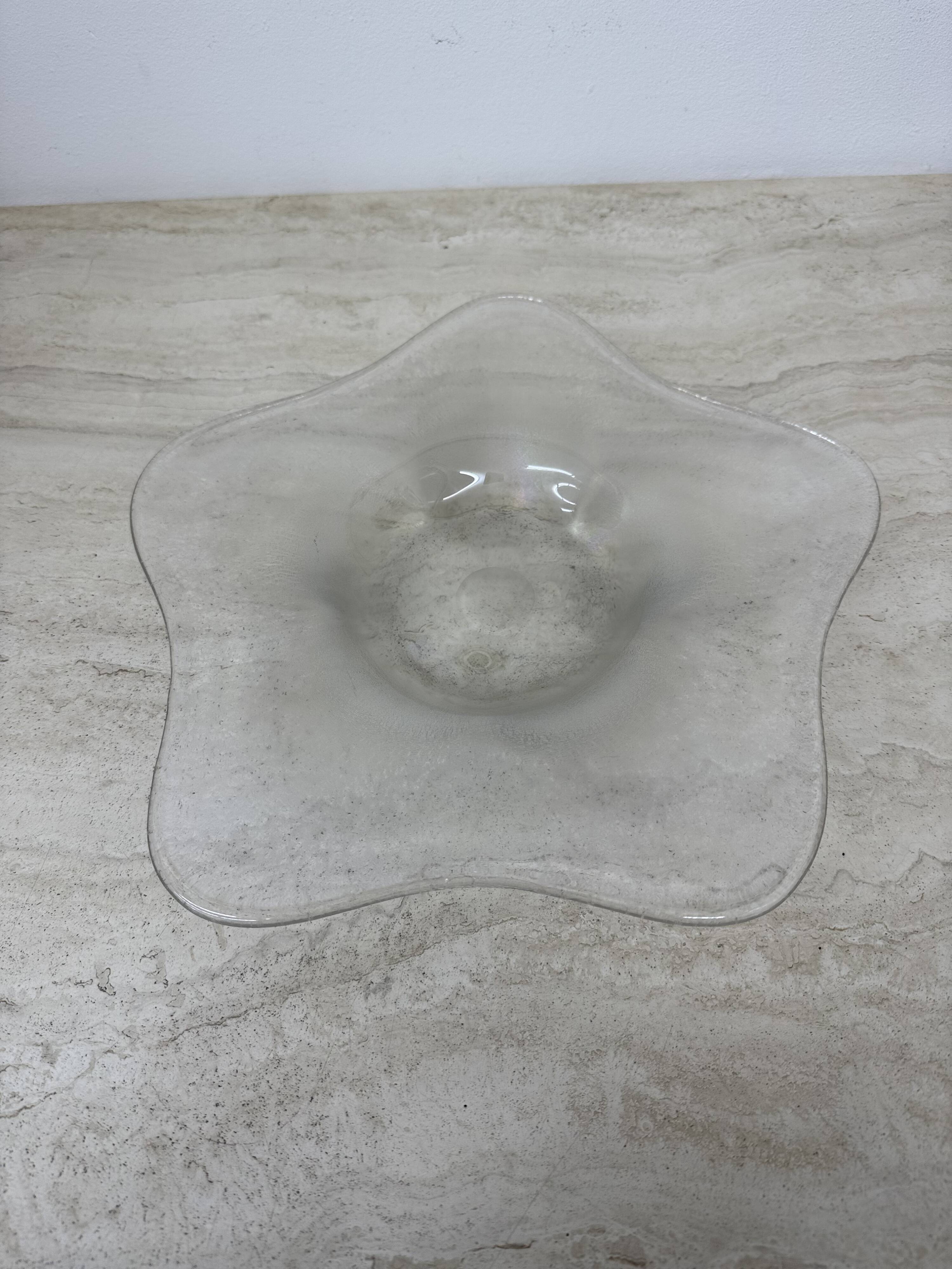 Antique bowl Willem Jacob Rozendaal for  Kristalunie Maastricht Coquille