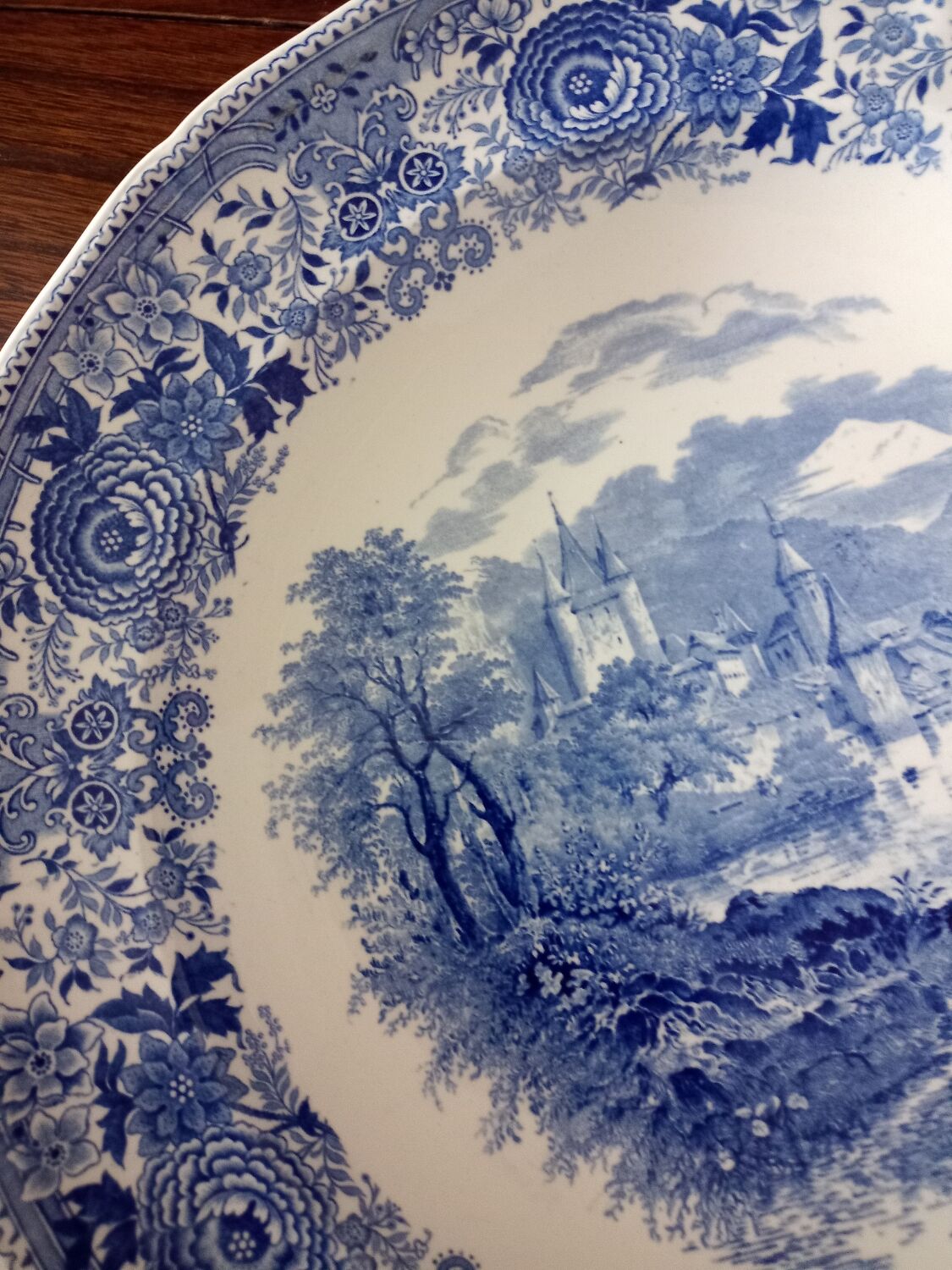 Round hollow dish Villeroy Boch