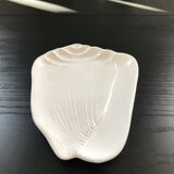 Shell emptier