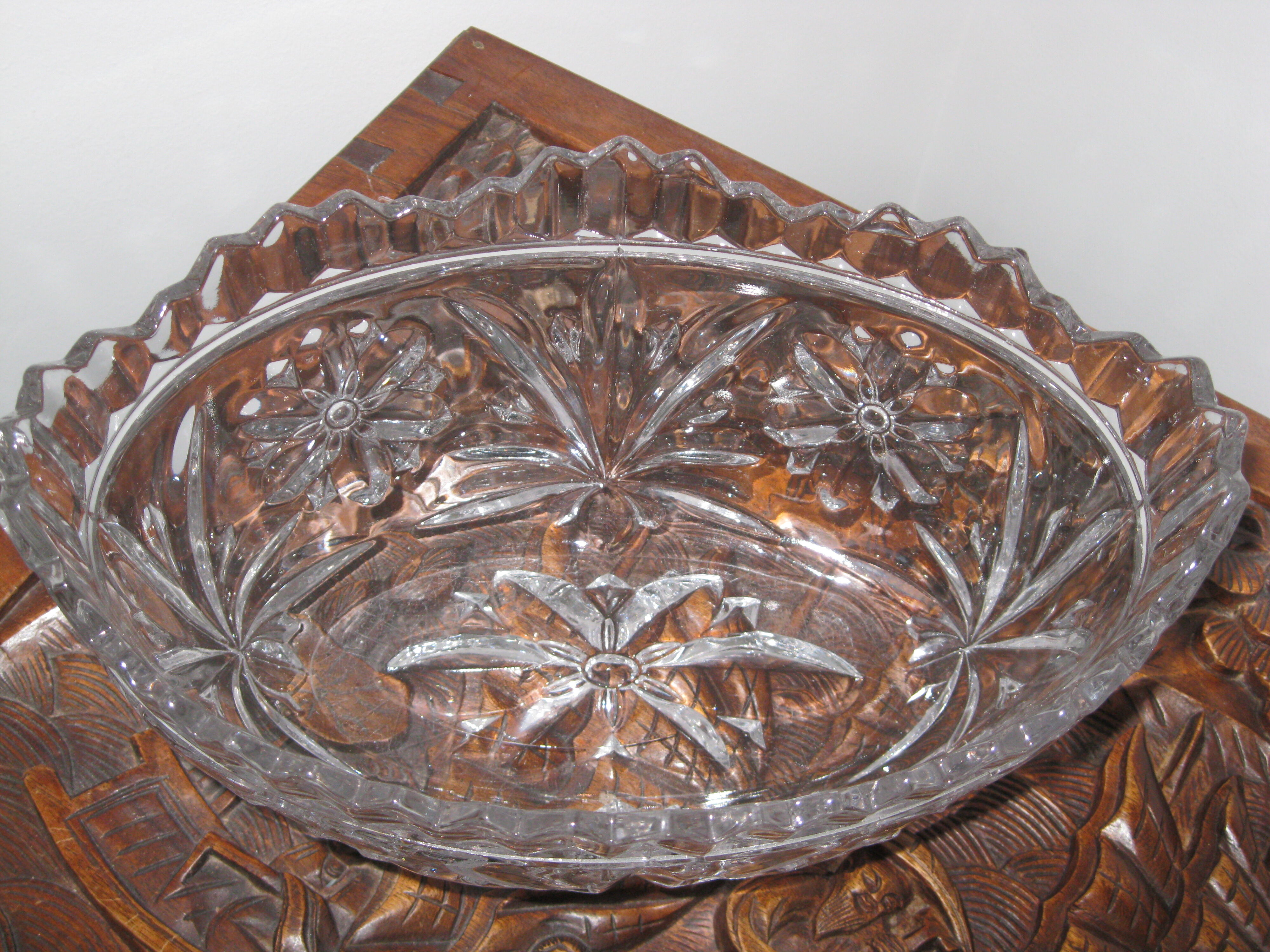 Fruit cup center garden table