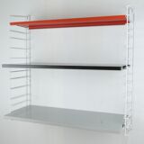 Tomado shelf