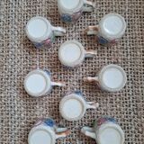 Service 9 cups in slurry grapes and blackberries
