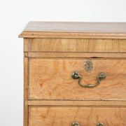 Large antique English blonde oak chest of drawers from the 18th century