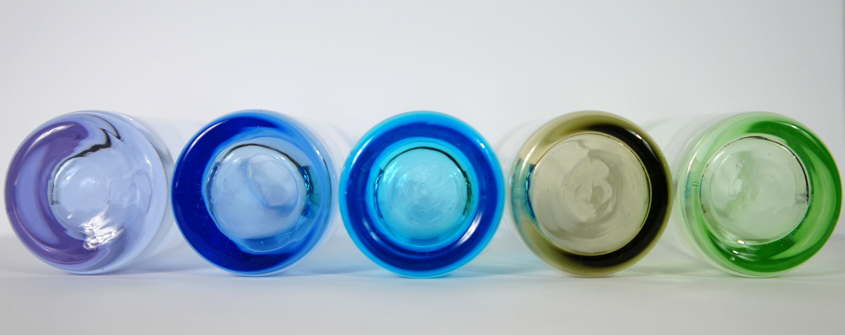 Set of 5 glasses to shoot