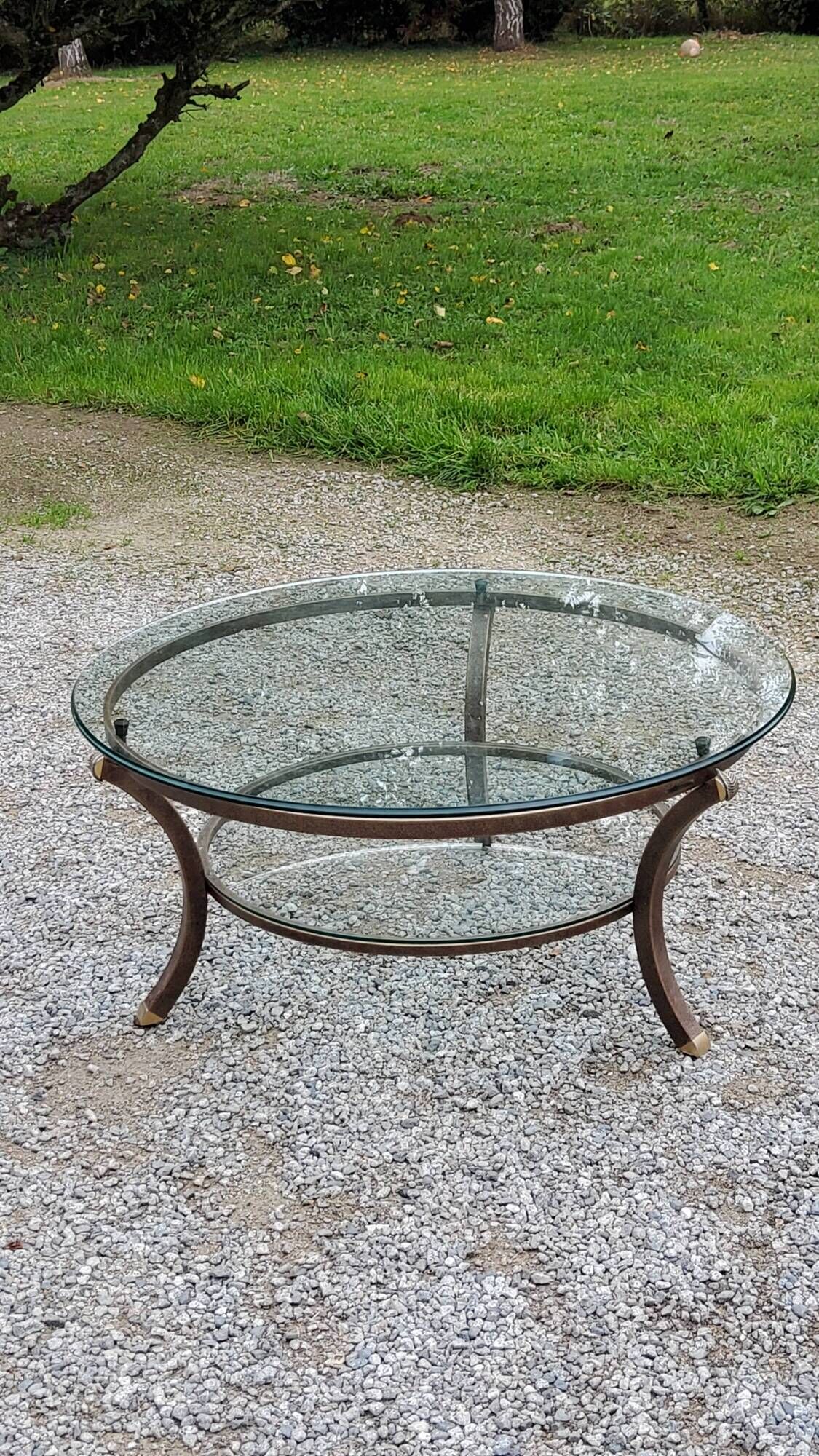 Round coffee table Perre Vandel Villa d'Este double tops in glass base gold metal