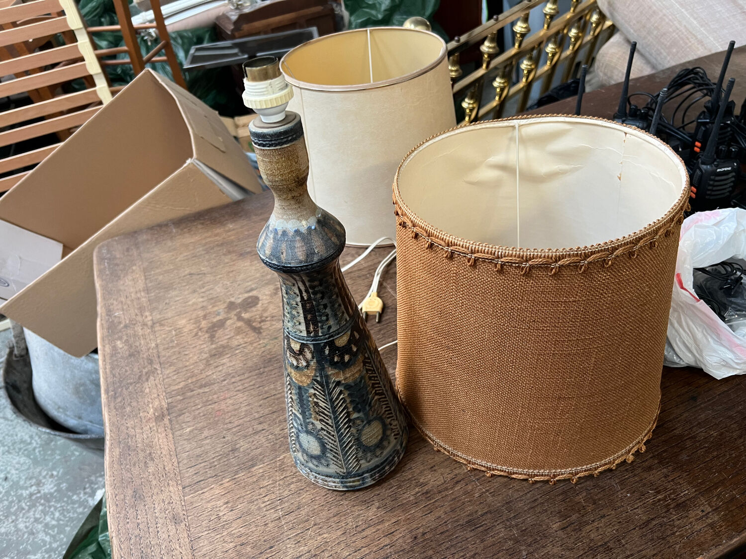 Magnificent vintage lamp signed by Jean-Claude Courjault.