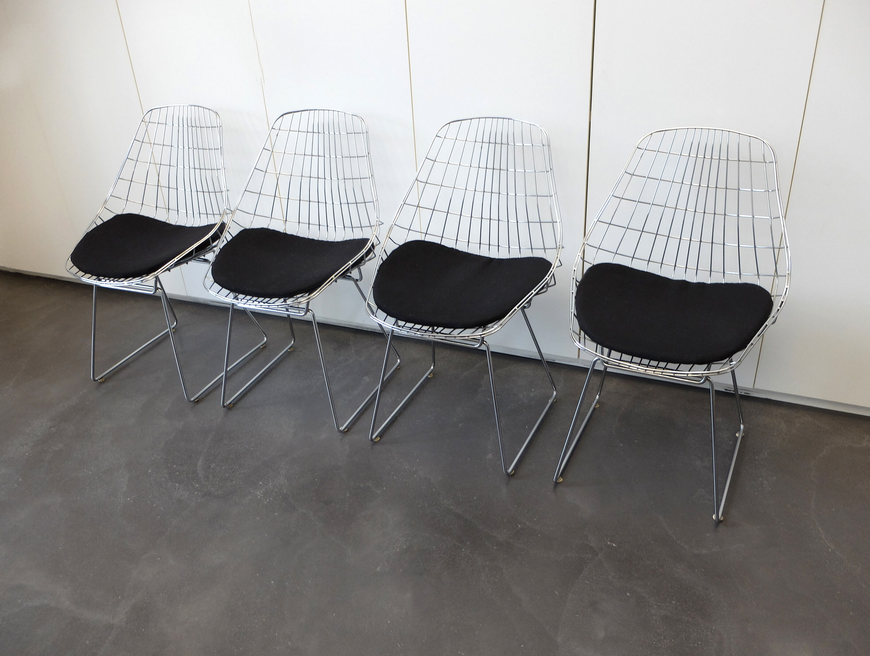 Four vintage SM05 chairs chromed by Cees Braakman for Pastoe, 1960-70