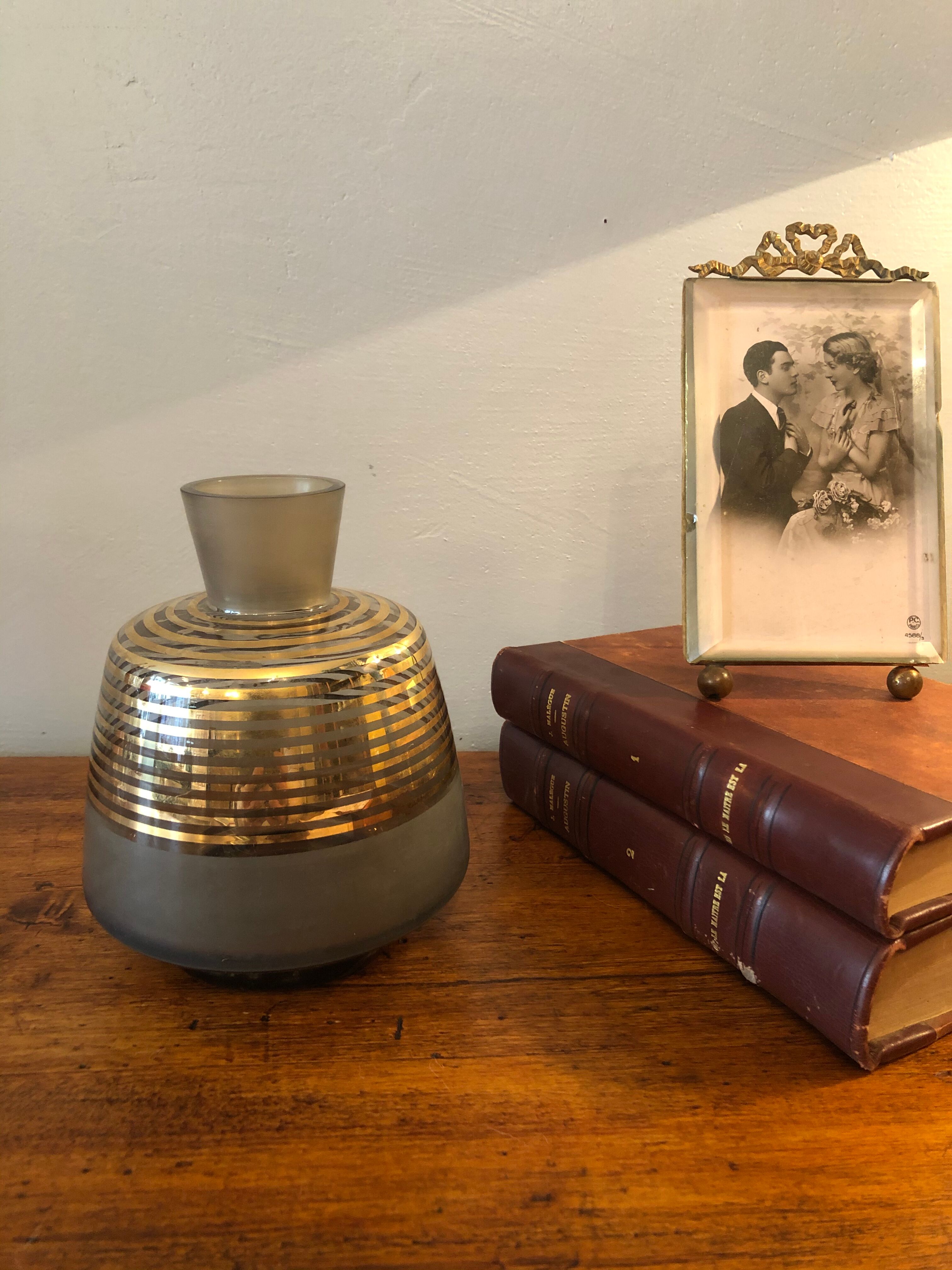 70's smoked glass vase