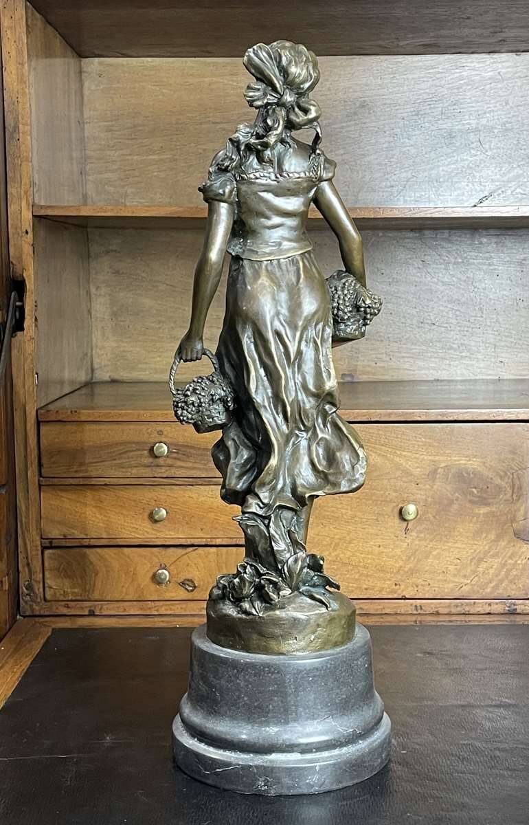 20th century bronze sculpture by Hippolyte François Moreau