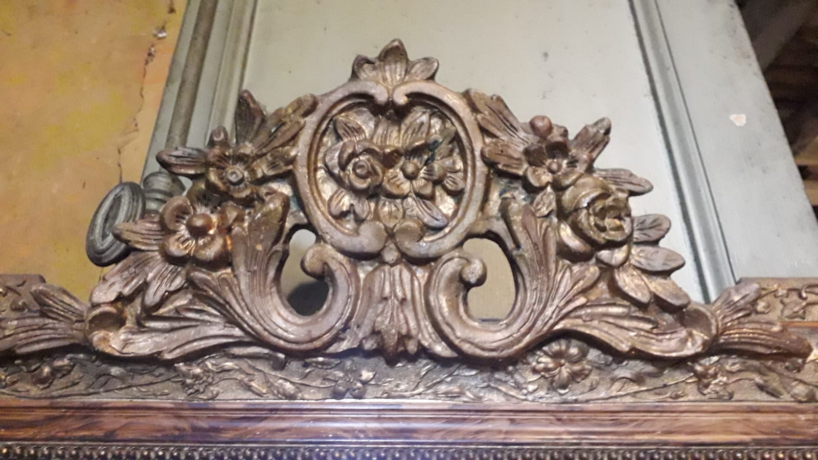 Louis XV style gilded mirror 78x111cm