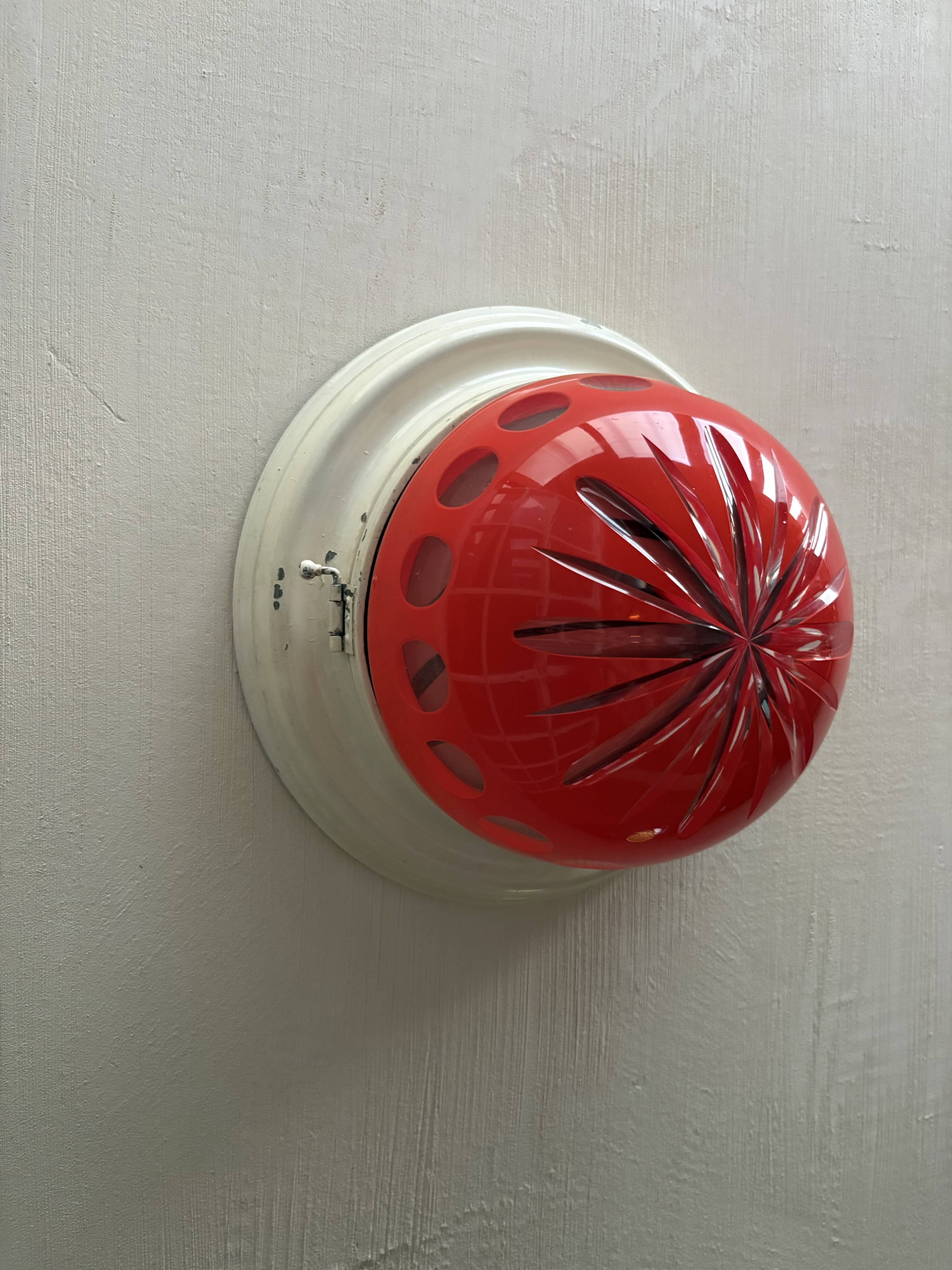 Unique theatre wall/ceiling light in cut glass