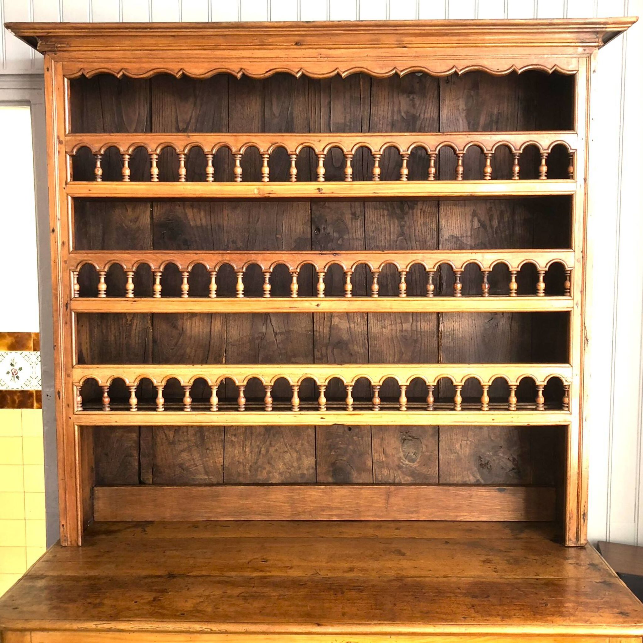Restored cherrywood dresser, 18th century period, beautiful patina