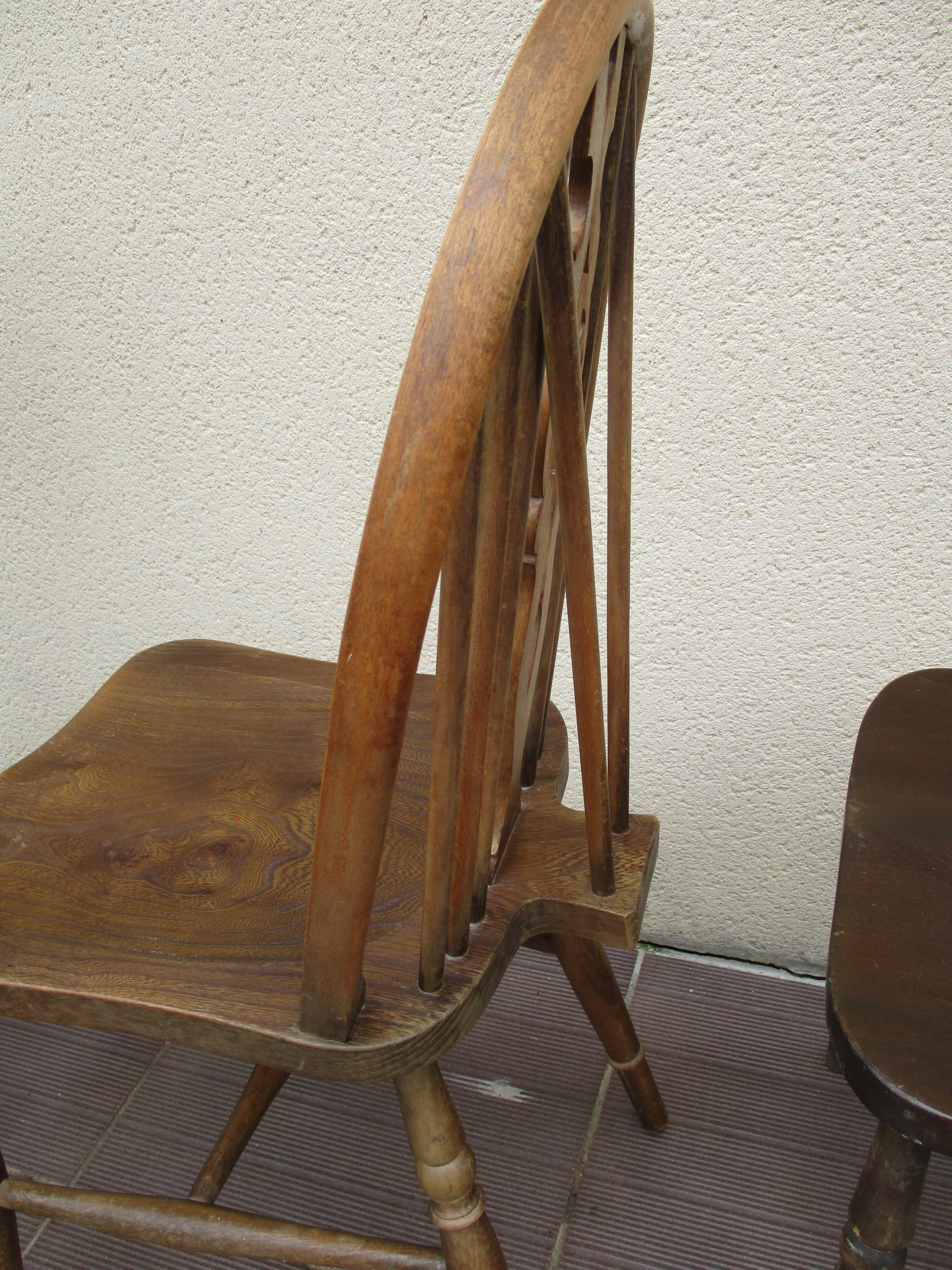 Lot 4 arcol scandianve windsor chairs