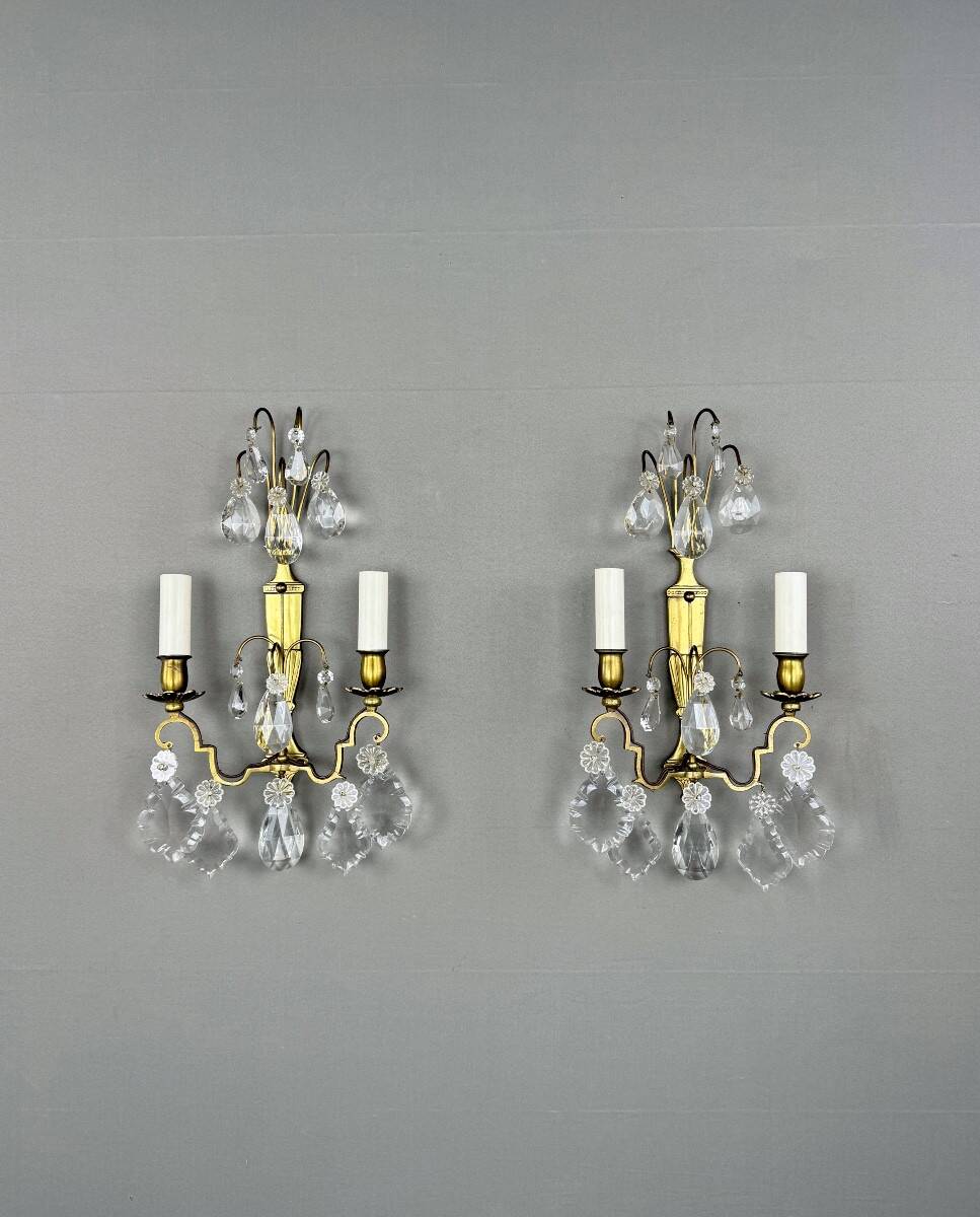 Pair of brass and crystal wall lights, 20th Century