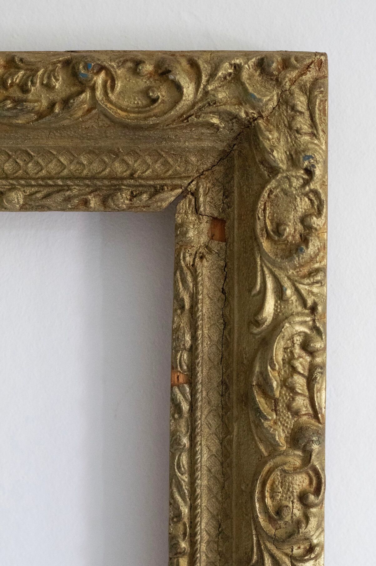 Old gilded wooden frame