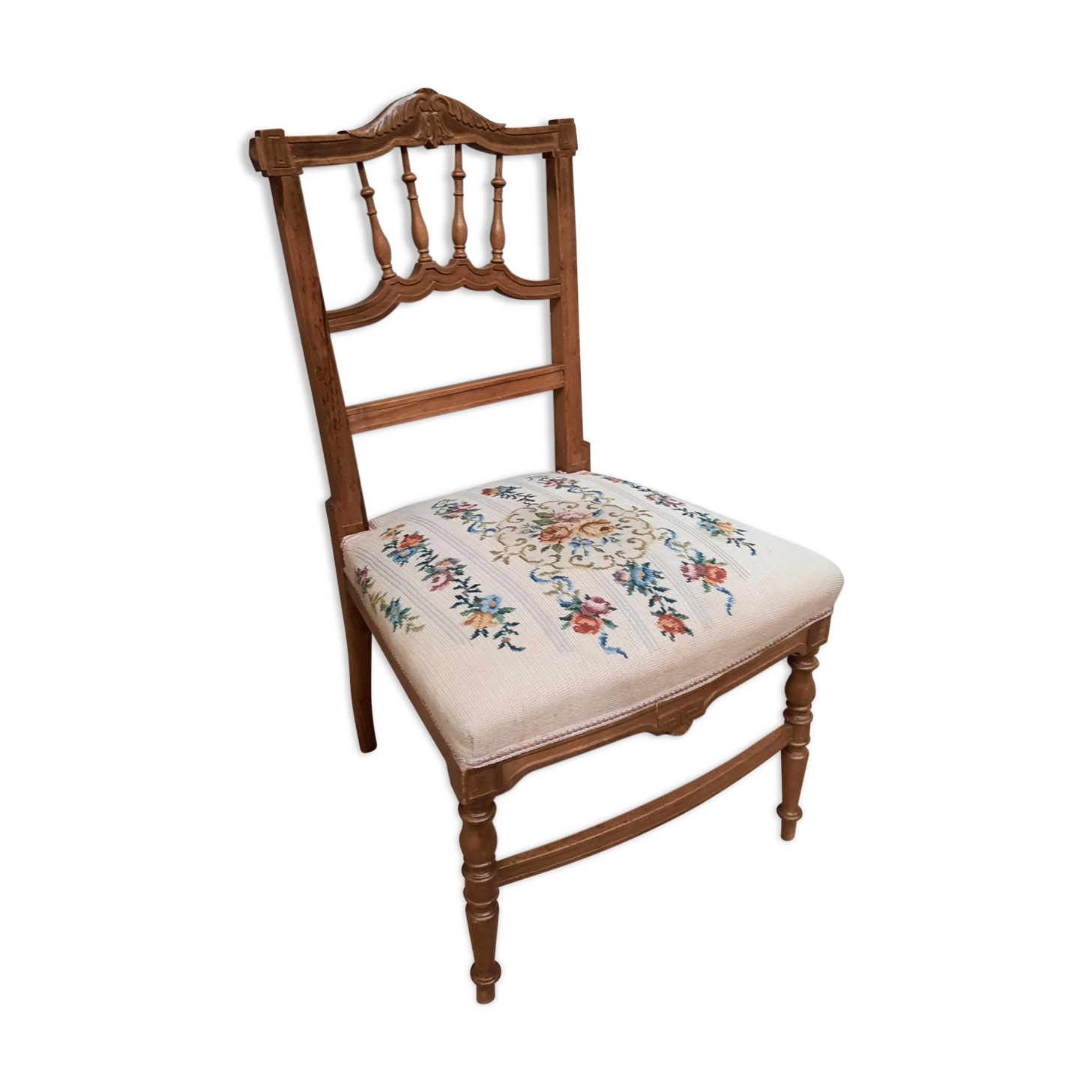 Upholstered low chair