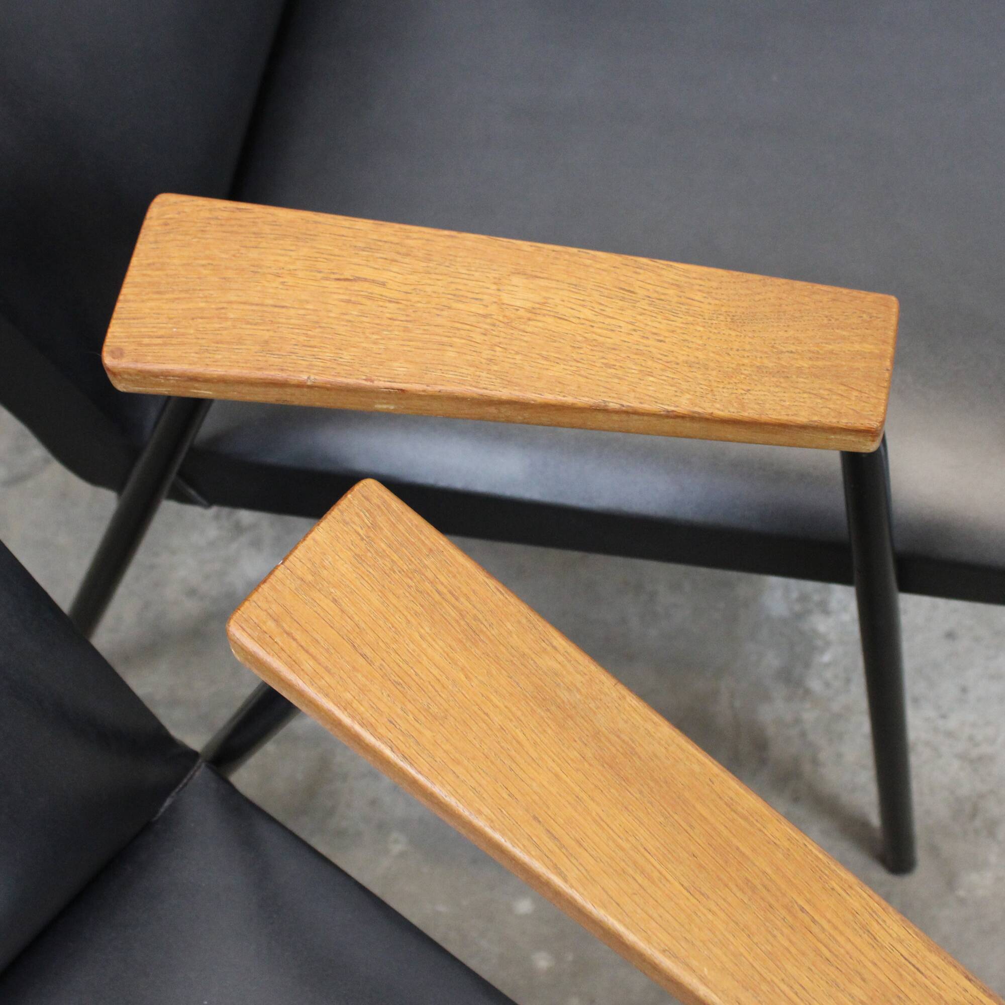 Pair of "Robert" armchairs by Pierre Guariche for Meurop 1960s