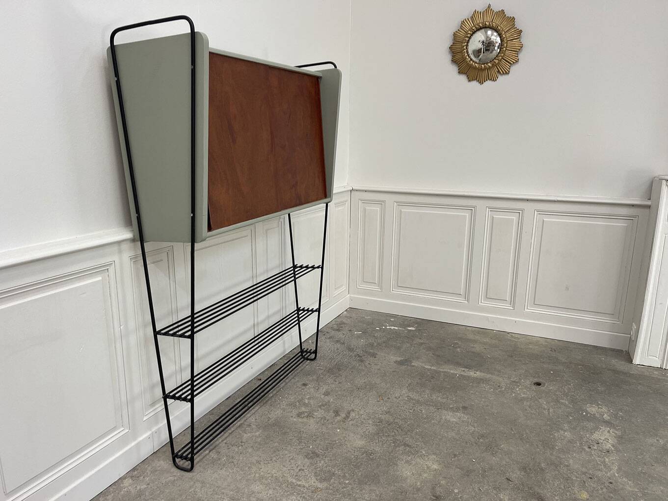 Vintage shelf in metal and wood