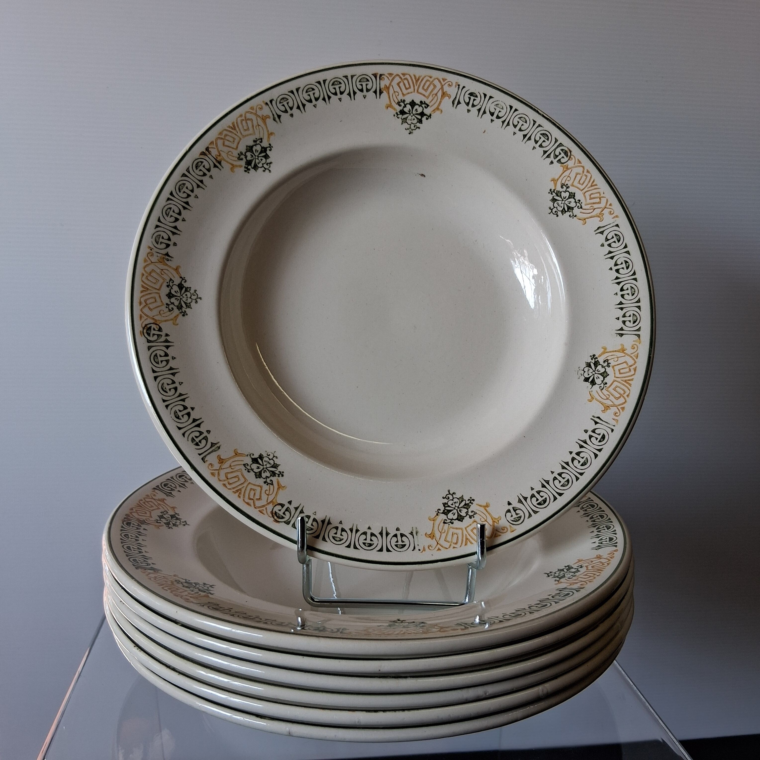 Set of 7 antique deep plates from Longwy, "Savigny" model, in good condition.