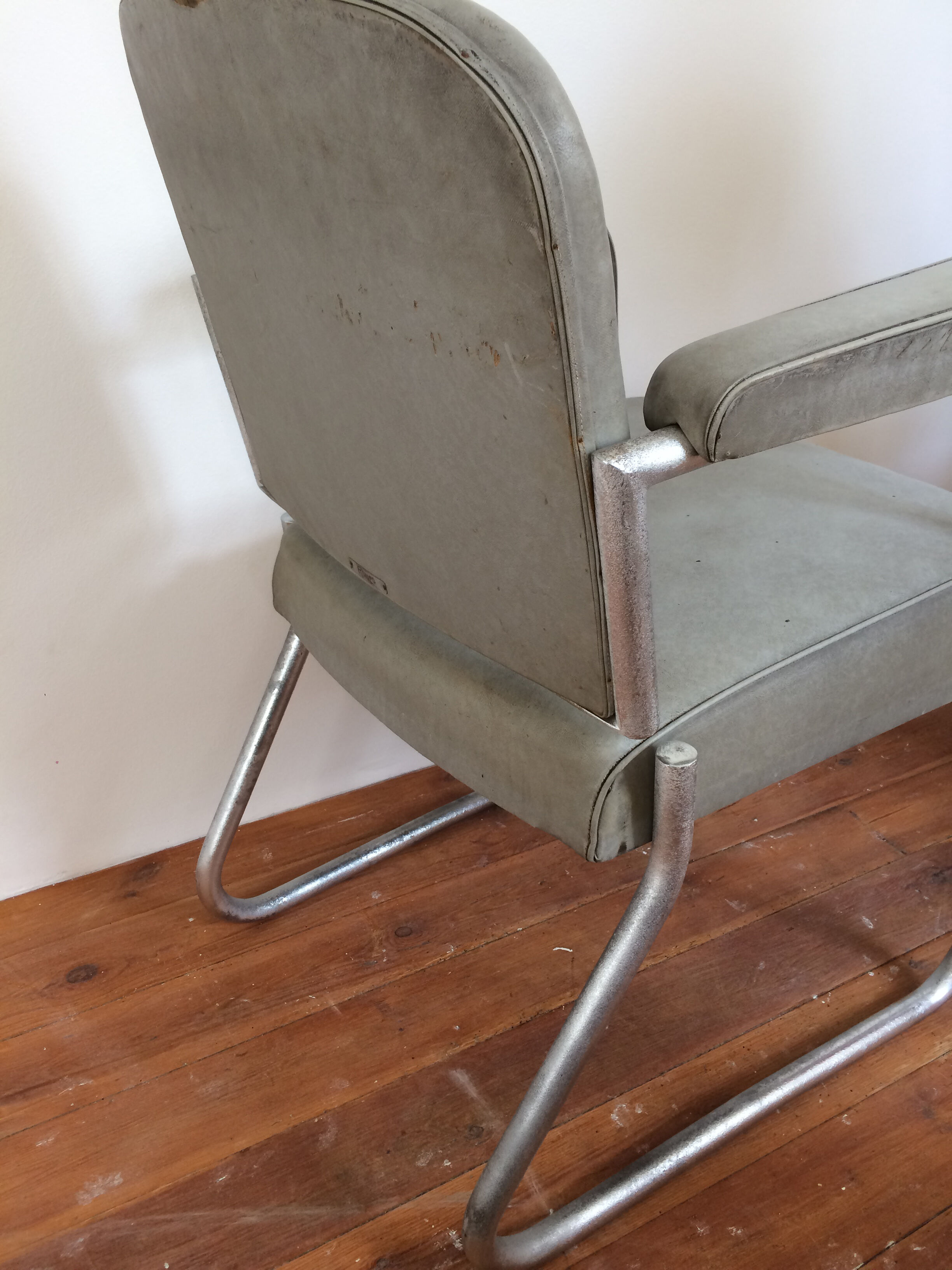 Armchair leatherette gray silver feet