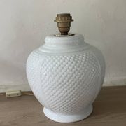 Pied de lampe vintage en céramique émaillée motifs écailles