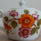 Vintage teapot 70s in German porcelain