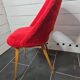 chaise moumoute vintage rouge