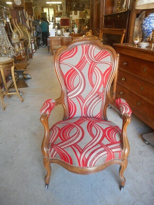 19th century Voltaire walnut armchair