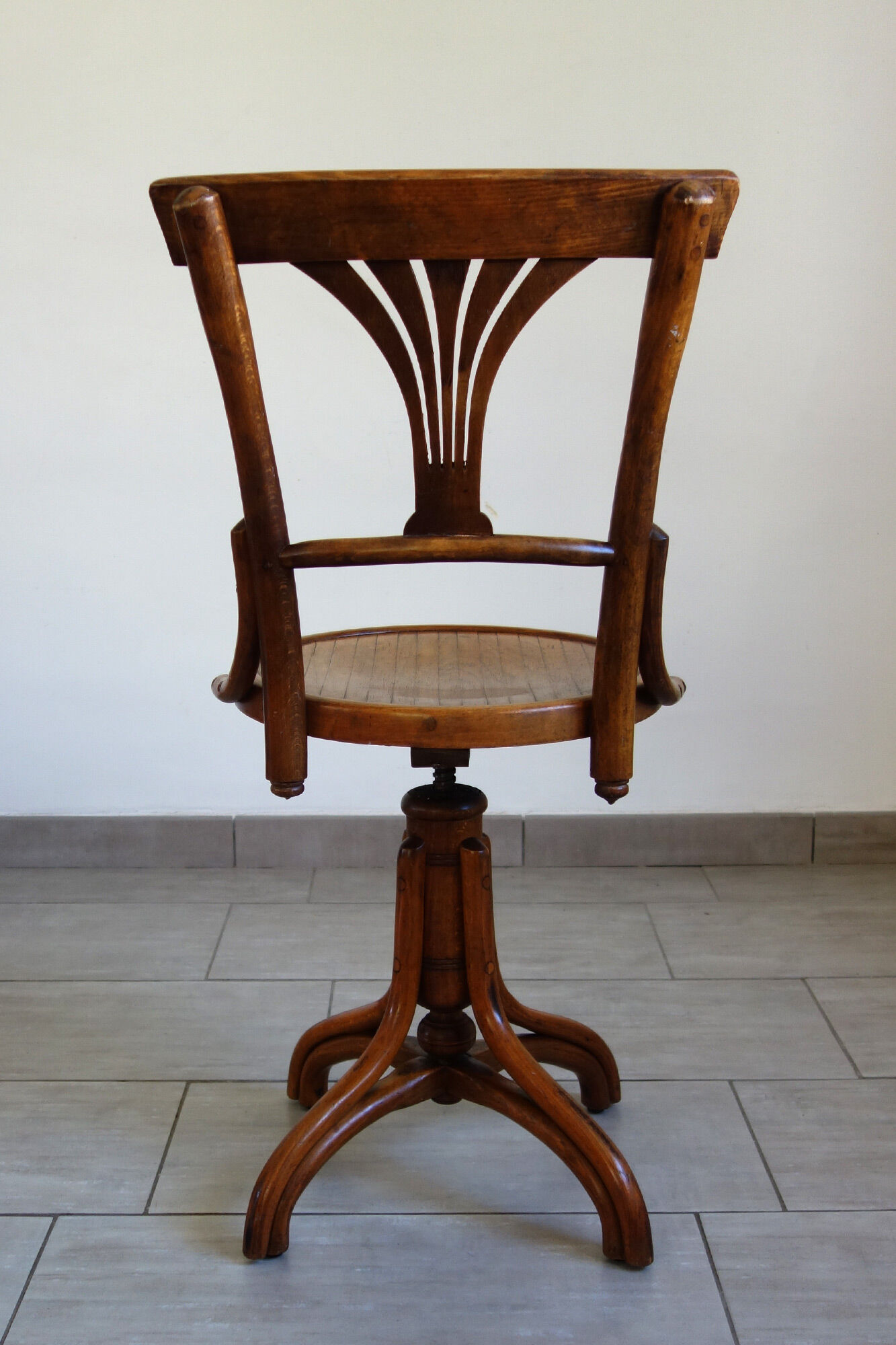 Vintage typing chair by Walter Baumann before 1930