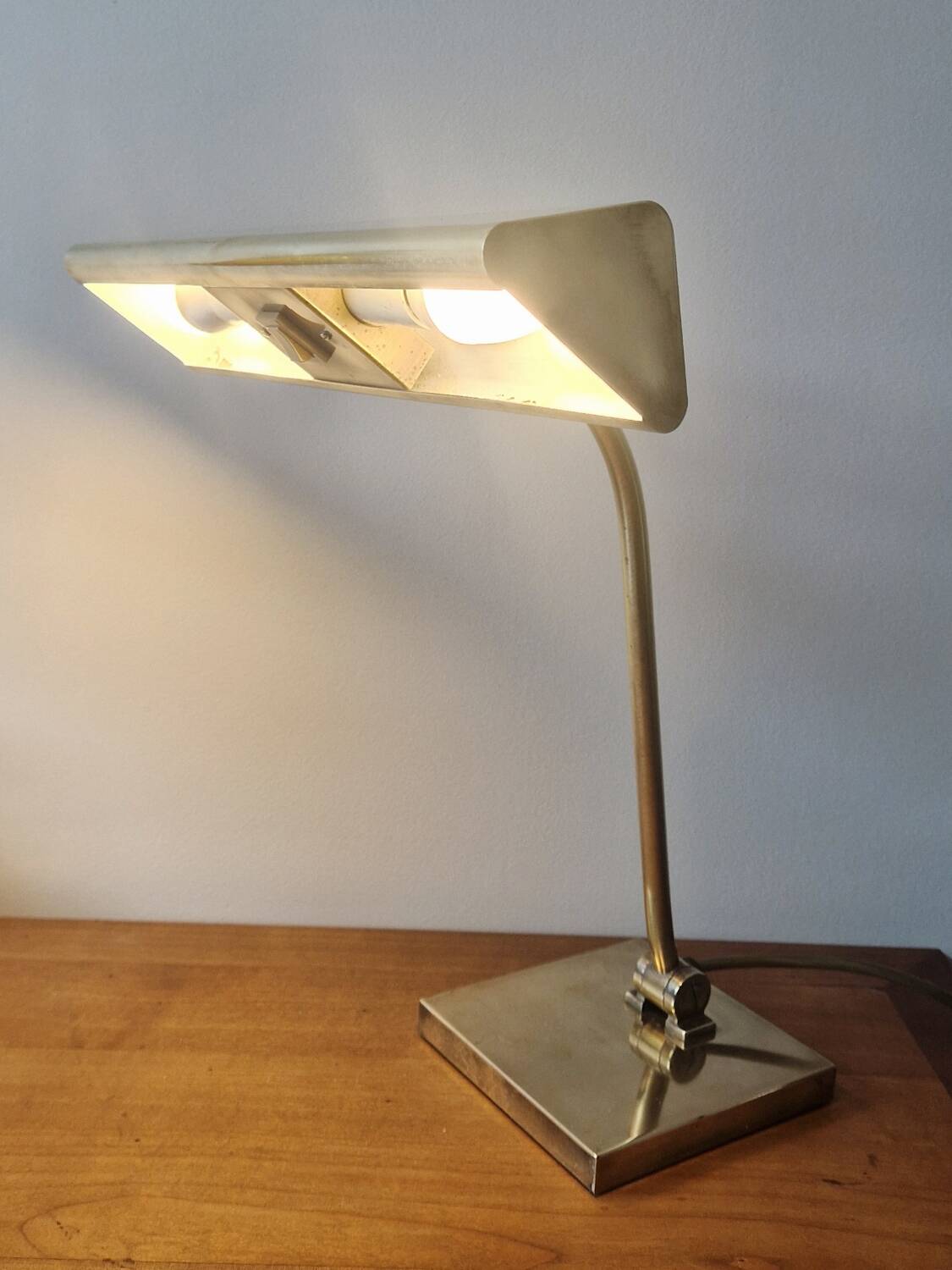 Banker style brass desk lamp 1970