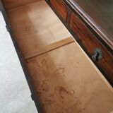English style chest of drawers