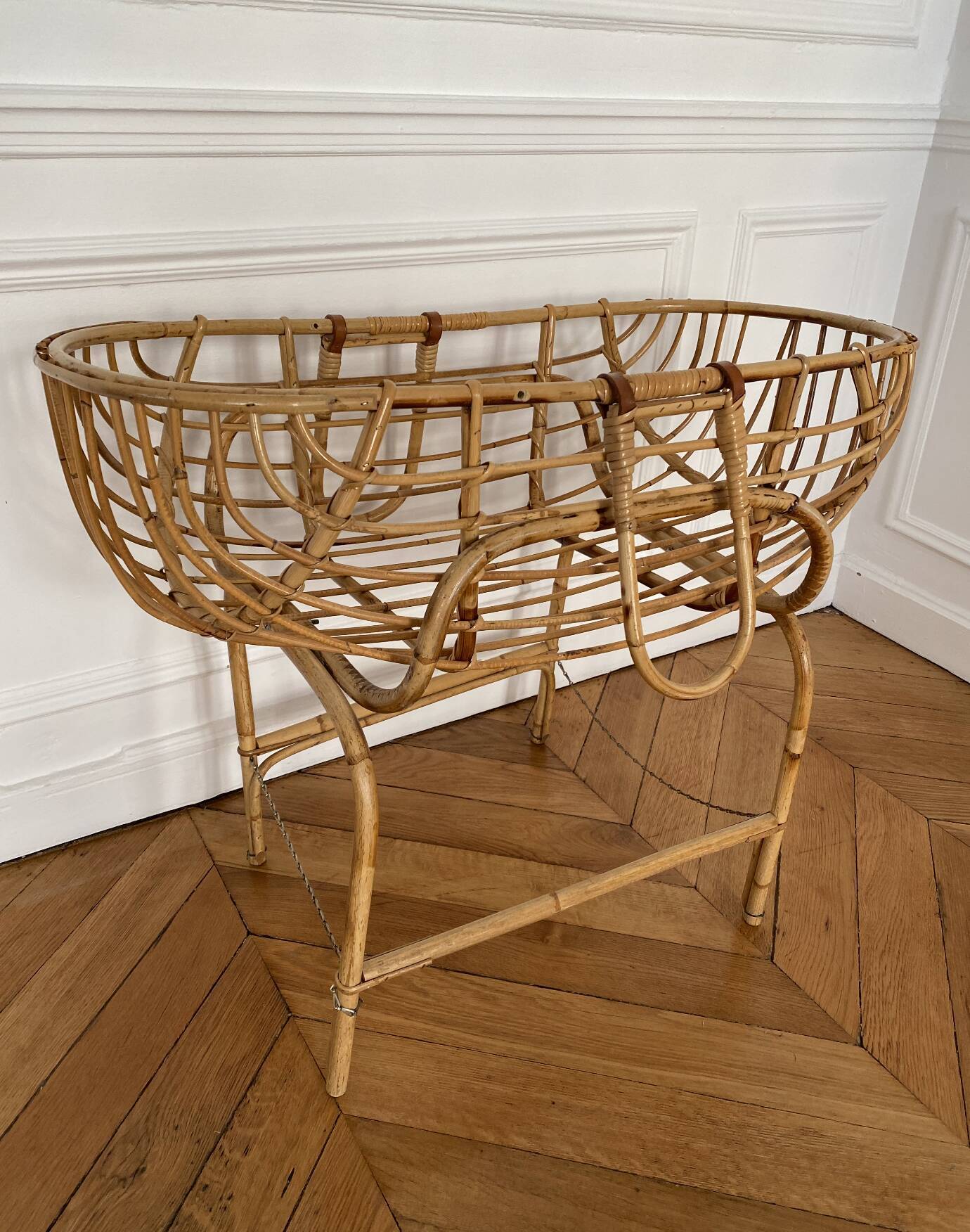 Vintage wicker crib